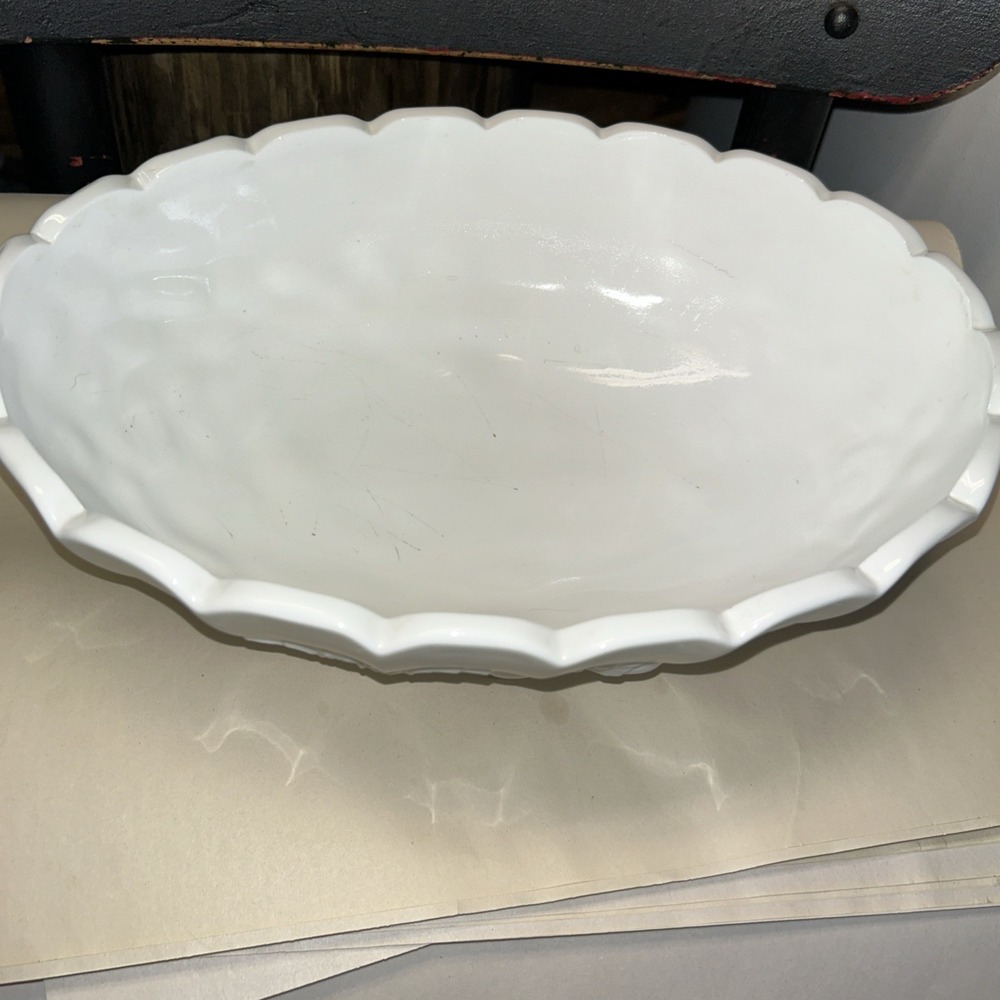 Indiana Glass Fruit Bowl White Milk Glass Footed 12 Inch Oval Vintage - Picture 3 of 6